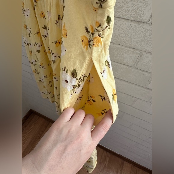 ButterYellow Old Navy Fit & Flare Floral crepe mini dress in Large #1887 - Picture 4 of 9